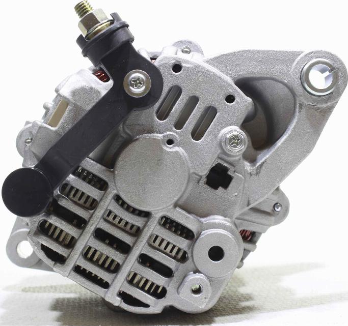 Alanko 10442188 - Alternator www.autospares.lv