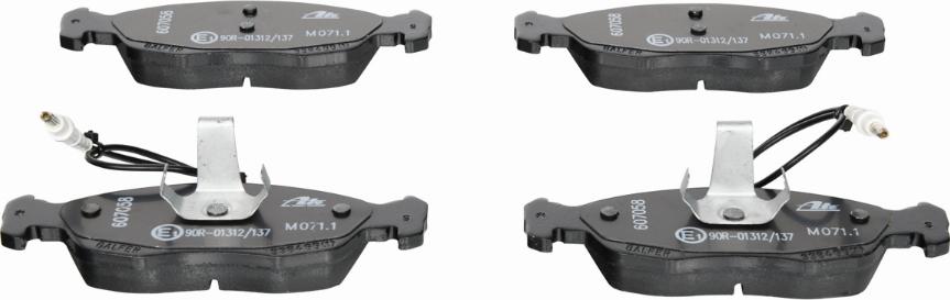 ATE 13.0460-7058.2 - Brake Pad Set, disc brake www.autospares.lv