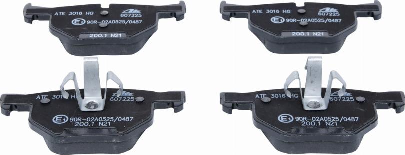 ATE 13.0460-7225.2 - Brake Pad Set, disc brake www.autospares.lv