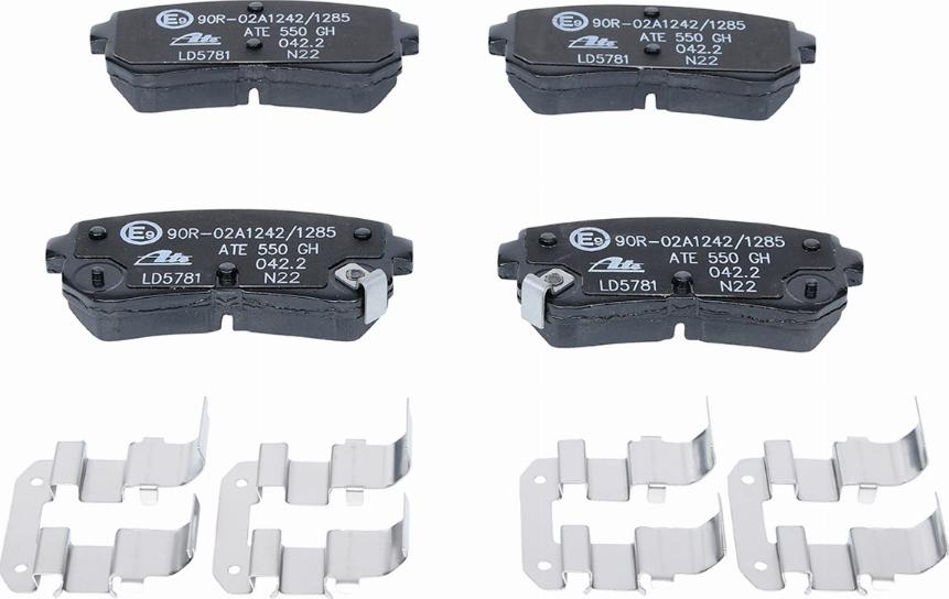 ATE 13.0470-5781.2 - Brake Pad Set, disc brake www.autospares.lv