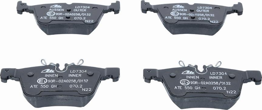 ATE 13.0470-7304.2 - Brake Pad Set, disc brake www.autospares.lv