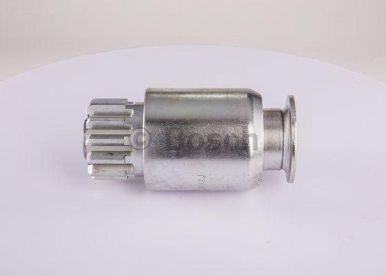 BOSCH 9 001 453 601 - Zobrats, Starteris www.autospares.lv