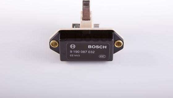 BOSCH 9 190 087 032 - Ģeneratora sprieguma regulators autospares.lv