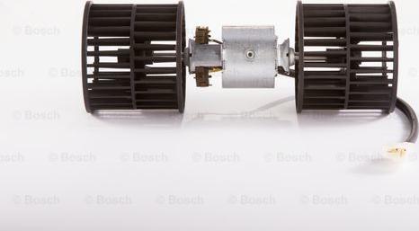 BOSCH 9 130 451 050 - Salona ventilators www.autospares.lv