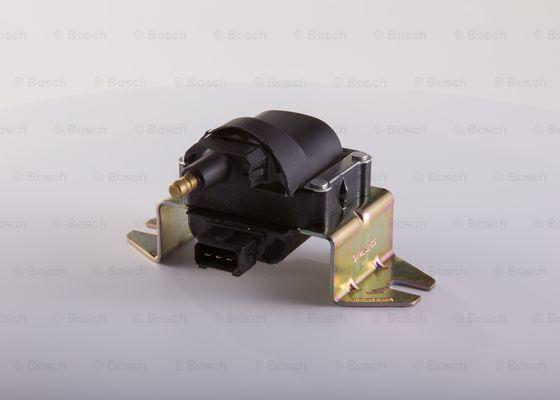 BOSCH 9 220 081 505 - Aizdedzes spole www.autospares.lv