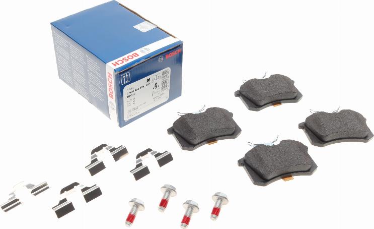 BOSCH 0 986 494 596 - Bremžu uzliku kompl., Disku bremzes www.autospares.lv