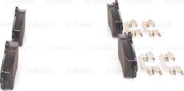 BOSCH 0 986 494 593 - Bremžu uzliku kompl., Disku bremzes www.autospares.lv