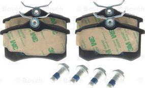 BOSCH 0 986 494 517 - Тормозные колодки, дисковые, комплект www.autospares.lv