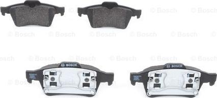 BOSCH 0 986 494 032 - Тормозные колодки, дисковые, комплект www.autospares.lv