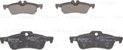 BOSCH 0 986 494 130 - Тормозные колодки, дисковые, комплект www.autospares.lv