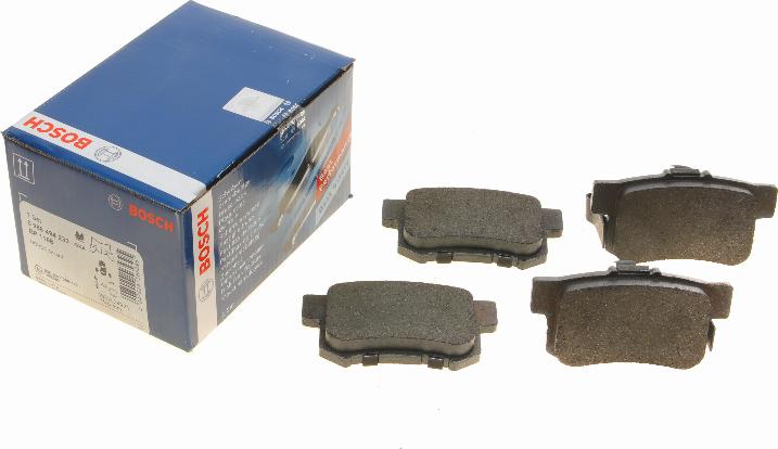 BOSCH 0 986 494 233 - Brake Pad Set, disc brake www.autospares.lv