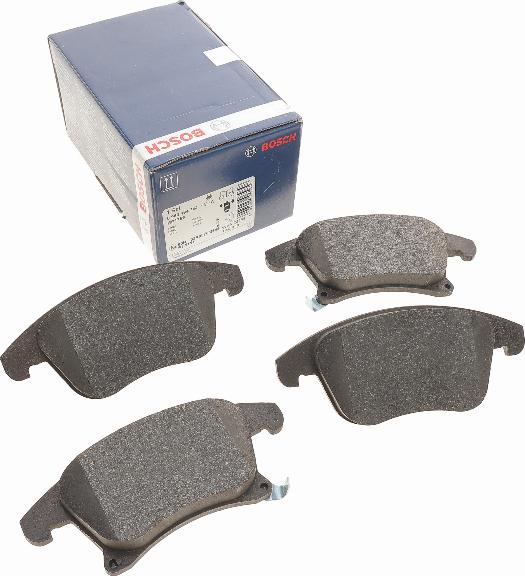 BOSCH 0 986 494 744 - Bremžu uzliku kompl., Disku bremzes www.autospares.lv