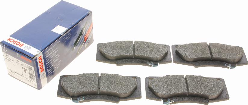 BOSCH 0 986 495 352 - Brake Pad Set, disc brake www.autospares.lv