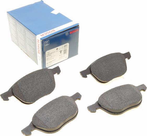 BOSCH 0 986 495 215 - Brake Pad Set, disc brake www.autospares.lv