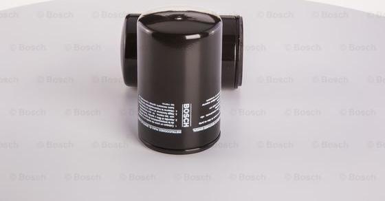 BOSCH 0 986 450 519 - Degvielas filtrs autospares.lv