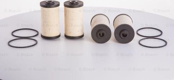 BOSCH 0 986 450 704 - Degvielas filtrs autospares.lv