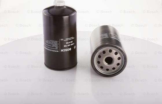 BOSCH 0 986 450 708 - Degvielas filtrs autospares.lv