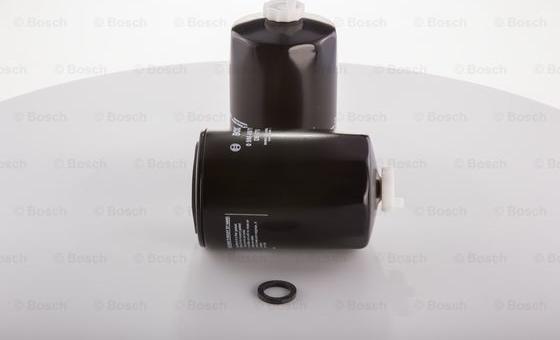 BOSCH 0 986 450 713 - Fuel filter www.autospares.lv