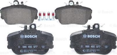 BOSCH 0 986 460 977 - Bremžu uzliku kompl., Disku bremzes www.autospares.lv