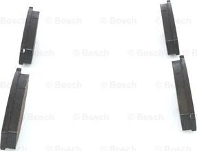 BOSCH 0 986 468 630 - Bremžu uzliku kompl., Disku bremzes www.autospares.lv