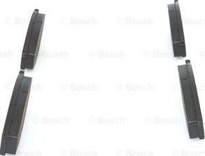 BOSCH 0 986 468 630 - Bremžu uzliku kompl., Disku bremzes www.autospares.lv