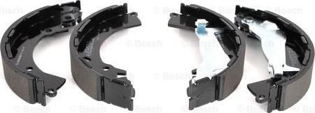 BOSCH 0 986 487 954 - Bremžu loku komplekts www.autospares.lv