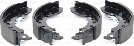 BOSCH 0 986 487 921 - Bremžu loku komplekts www.autospares.lv