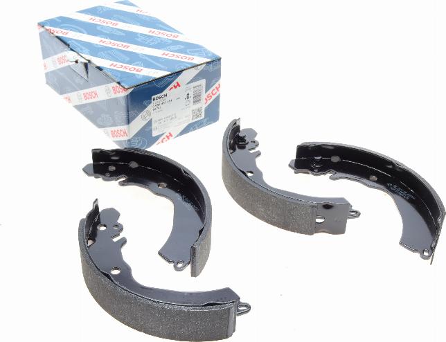 BOSCH 0 986 487 451 - Brake Shoe Set www.autospares.lv