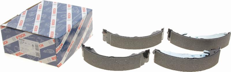 BOSCH 0 986 487 699 - Bremžu loku komplekts www.autospares.lv