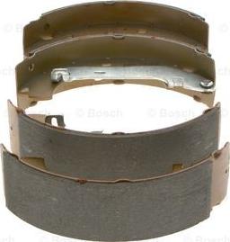 BOSCH 0 986 487 667 - Brake Shoe Set www.autospares.lv