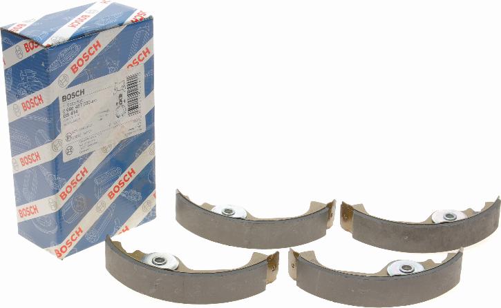 BOSCH 0 986 487 030 - Brake Shoe Set www.autospares.lv