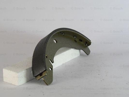 BOSCH 0 986 487 367 - Bremžu loku komplekts www.autospares.lv