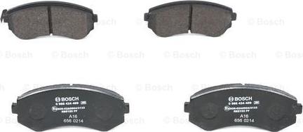 BOSCH 0 986 424 489 - Bremžu uzliku kompl., Disku bremzes www.autospares.lv