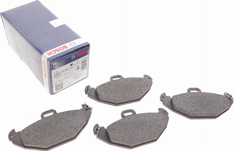 BOSCH 0 986 424 532 - Brake Pad Set, disc brake www.autospares.lv