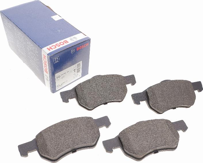 BOSCH 0 986 424 668 - Тормозные колодки, дисковые, комплект www.autospares.lv