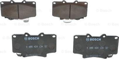 BOSCH 0 986 424 134 - Тормозные колодки, дисковые, комплект www.autospares.lv