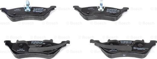 BOSCH 0 986 424 816 - Bremžu uzliku kompl., Disku bremzes www.autospares.lv