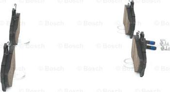 BOSCH 0 986 424 370 - Bremžu uzliku kompl., Disku bremzes www.autospares.lv