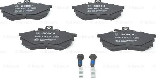 BOSCH 0 986 424 370 - Bremžu uzliku kompl., Disku bremzes www.autospares.lv