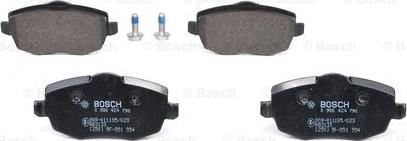 BOSCH 0 986 424 792 - Bremžu uzliku kompl., Disku bremzes www.autospares.lv