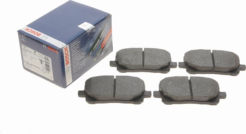 BOSCH 0 986 424 761 - Brake Pad Set, disc brake www.autospares.lv