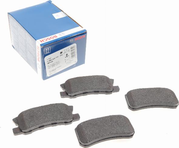 BOSCH 0 986 424 717 - Brake Pad Set, disc brake www.autospares.lv