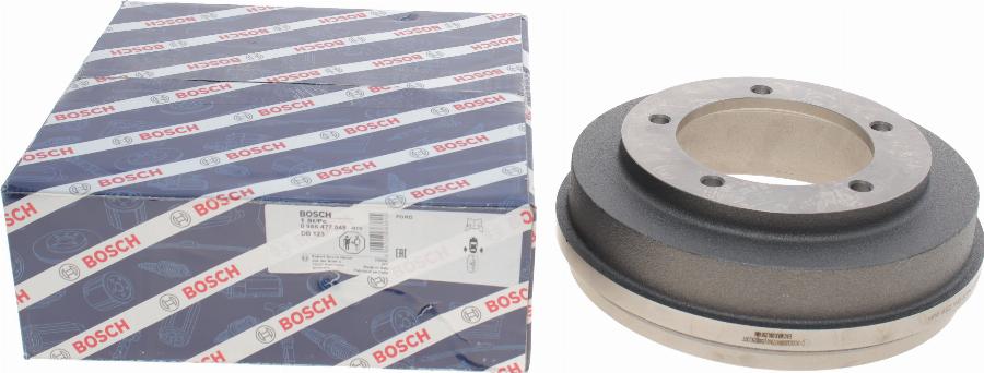 BOSCH 0 986 477 048 - Bremžu trumulis www.autospares.lv