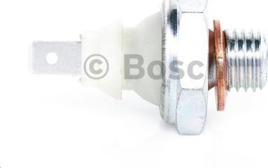 BOSCH 0 986 344 040 - Devējs, Eļļas spiediens autospares.lv