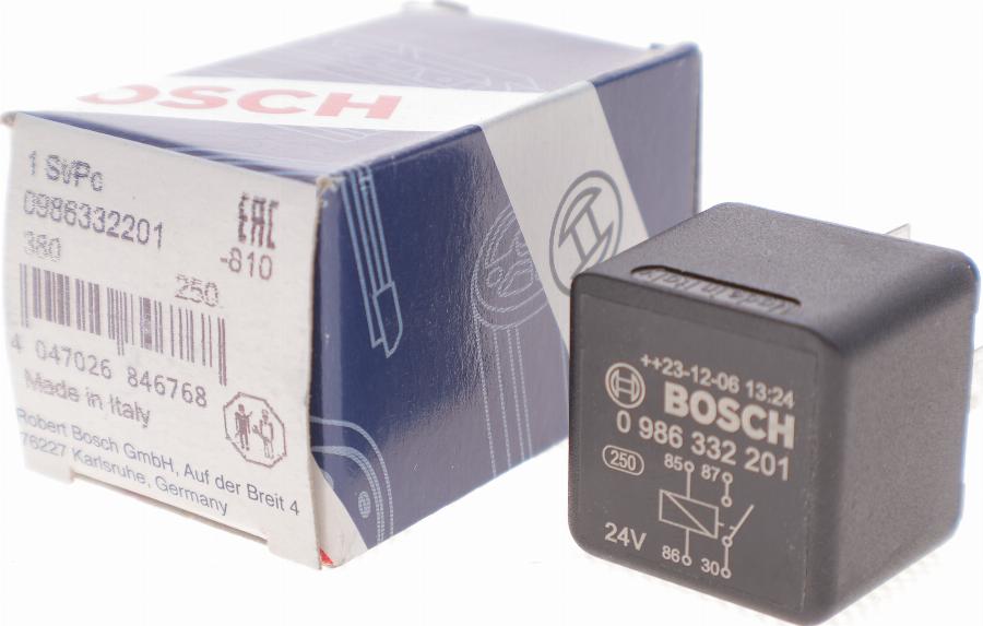 BOSCH 0986332201 - Relejs www.autospares.lv