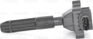 BOSCH 0 986 221 007 - Aizdedzes spole www.autospares.lv