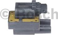 BOSCH 0 986 221 025 - Aizdedzes spole www.autospares.lv