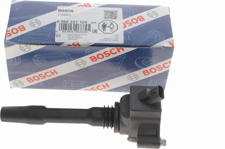 BOSCH 0 986 221 124 - Aizdedzes spole www.autospares.lv