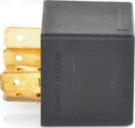 BOSCH 0 986 AH0 251 - Relejs, Darba strāva www.autospares.lv