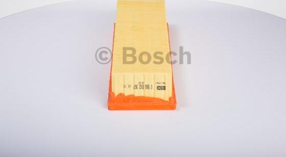 BOSCH 0 986 B02 367 - Air Filter, engine www.autospares.lv